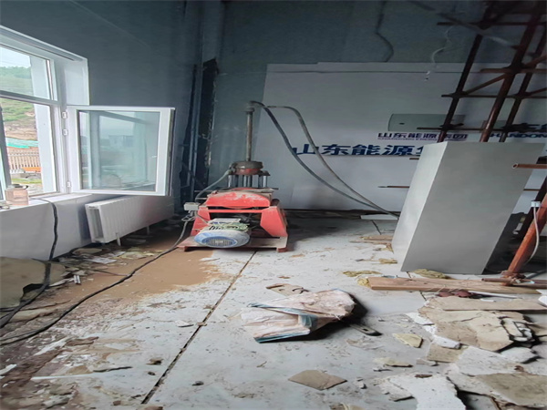 兴义地基基础下沉墙体裂缝加固注浆顶升施工